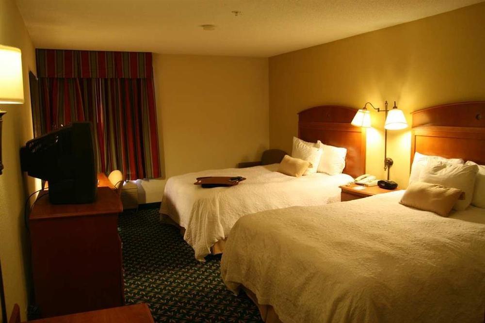 Hampton Inn Minneapolis-ברנסוויל חדר תמונה